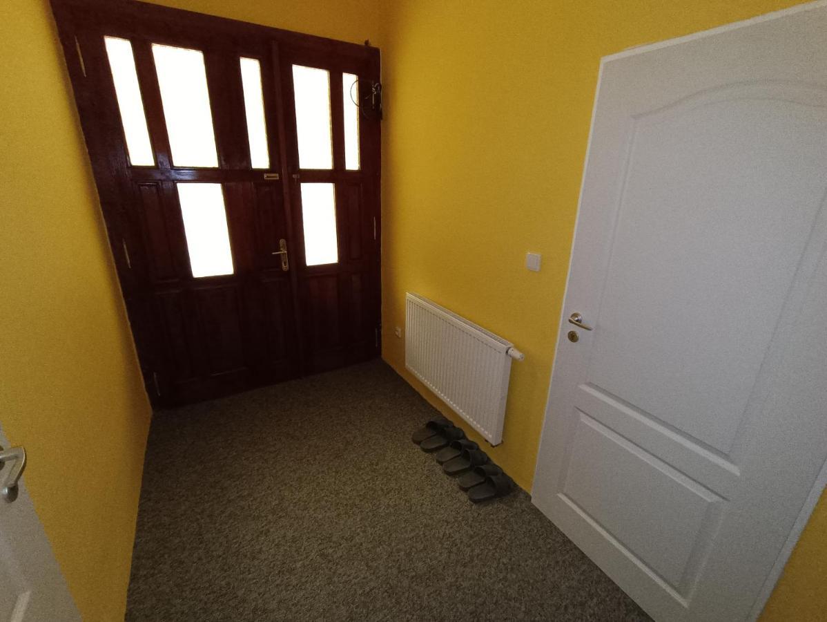 Apartman Horni Slavkov Hodinarstvi Buitenkant foto