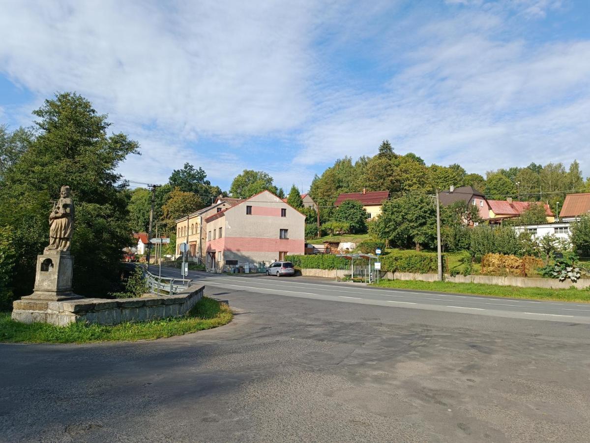 Apartman Horni Slavkov Hodinarstvi Buitenkant foto