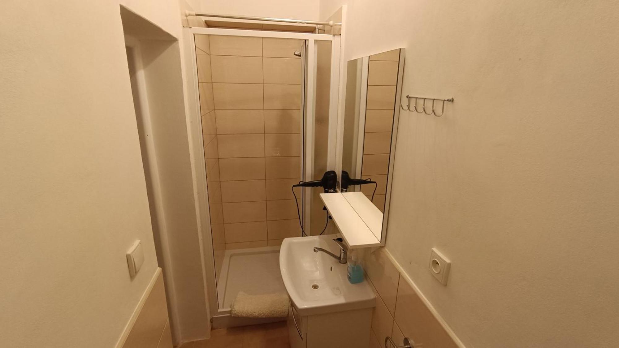 Apartman Horni Slavkov Hodinarstvi Buitenkant foto