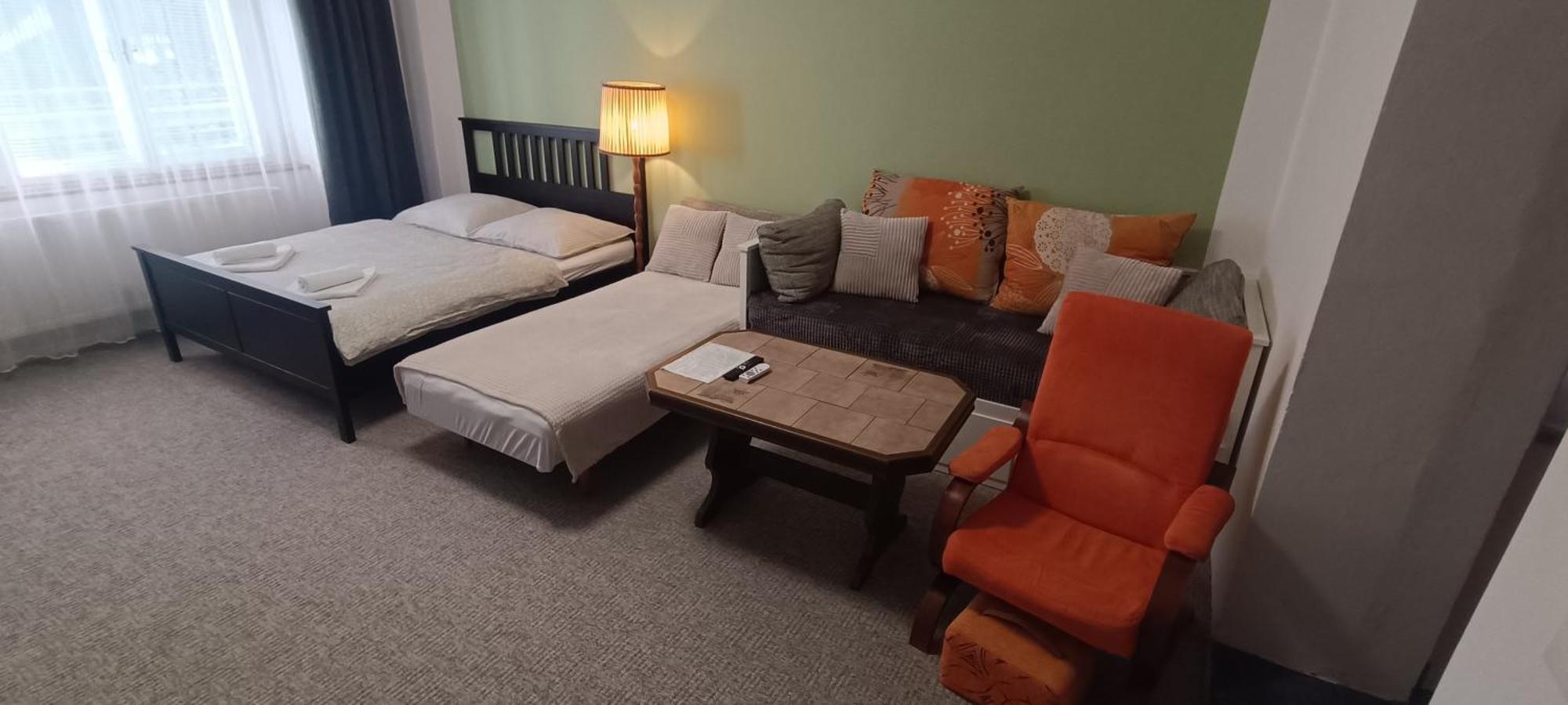 Apartman Horni Slavkov Hodinarstvi Buitenkant foto